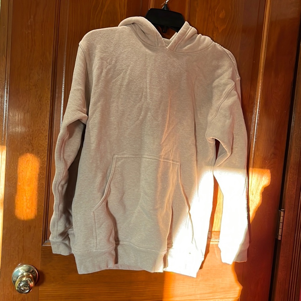 Lululemon sweatshirt